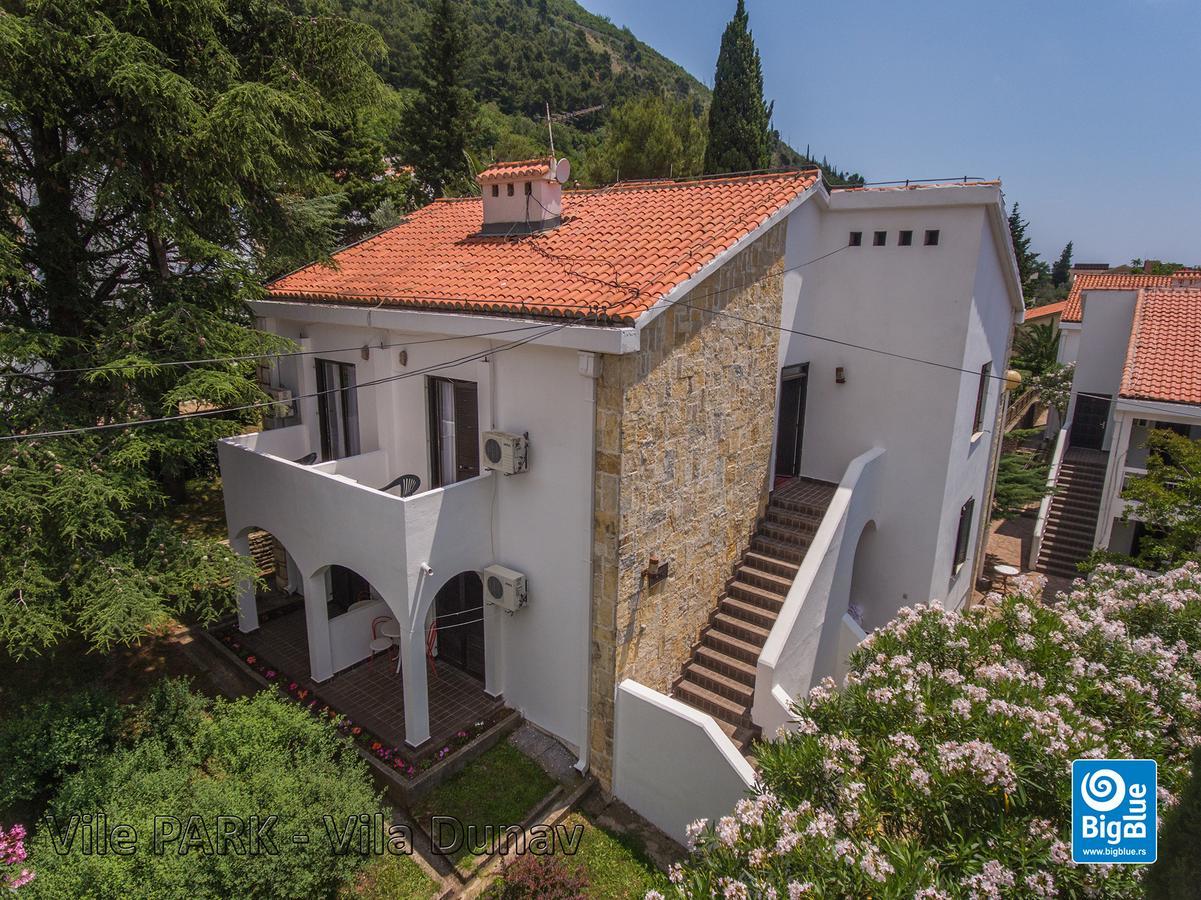 Holiday Park Vile Park Budva Exterior photo