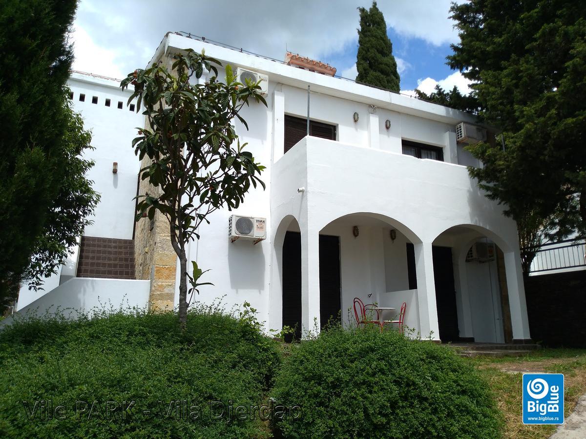 Holiday Park Vile Park Budva Exterior photo